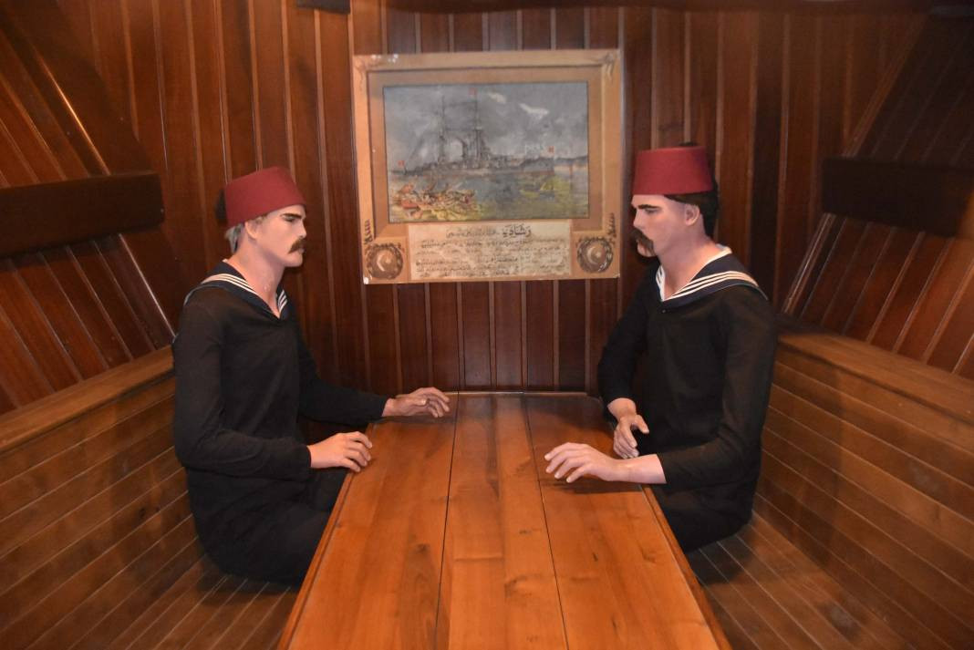 TCG Nusret Müze Gemisi’ne ziyaretçi akını - Resim: 9